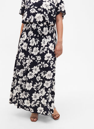 ZizziFLASH - Maxi rok in viscose met smokwerk, N. Sky White Flower, Model image number 2