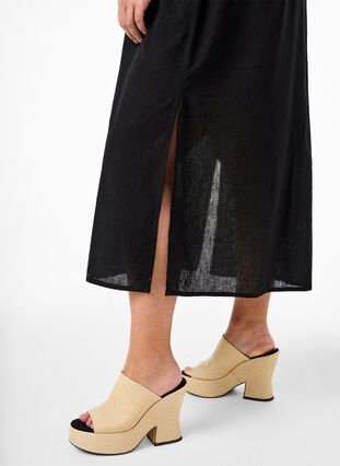 Robe sans manches en mélange de coton avec du lin, Black, Model image number 2