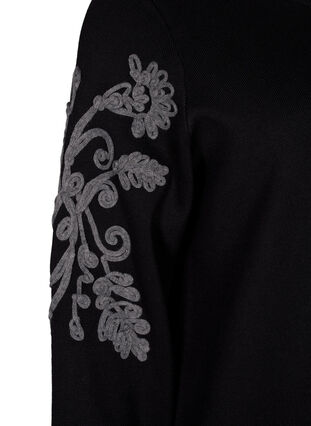 Zizzi Robe en maille avec détails brodés, Black Medium G. Comb, Packshot image number 3