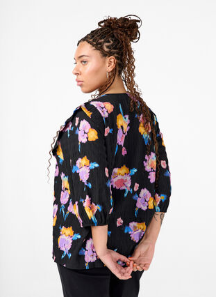 ZizziGebloemde blouse met ronde hals en ritssluiting, Black w. Flower AOP, Model image number 0