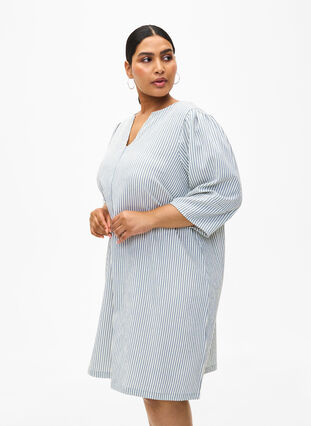 Zizzi Robe rayée à manches 3/4, Blue Stripe, Model image number 0