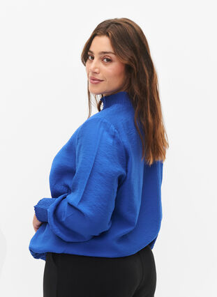 Zizzi Blouse en viscose avec smock, Surf the web, Model image number 1