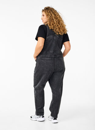 Zizzi Salopettes en denim, Dark Grey Denim, Model image number 1