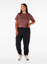 Broek met cargozakken en een elastische taille, Black, Model