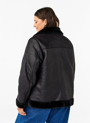 Zizzi Veste de pilote en similicuir, Black, Model image number 1