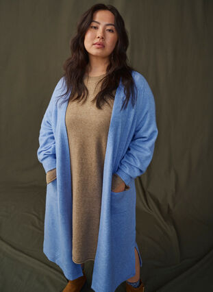 Zizzi Long cardigan tricoté avec poches, Cornflower Blue Mel., Image image number 0