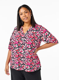  Blouse met V-hals en bloemenprint, Black Flower AOP, Model