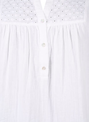 Zizzi Chemisier en coton à broderie anglaise et manches 3/4, Bright White, Packshot image number 2