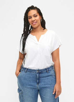 ZizziT-shirt met V-hals en borstzakje, Bright White, Model image number 0