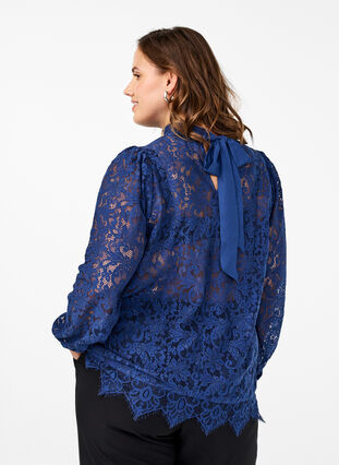 ZizziKanten blouse met strikdetail, Estate Blue, Model image number 1