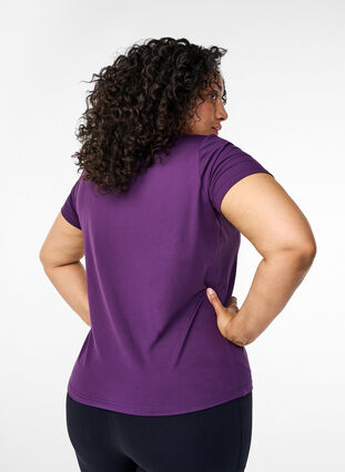 ZizziSlim fit sport T-shirt met ronde hals, Purple Pennant, Model image number 1