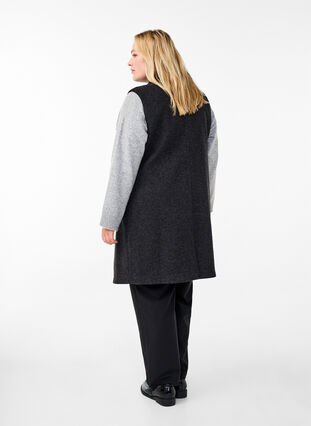 Zizzi Gilet long en imitation laine, Dark Grey Melange, Model image number 1