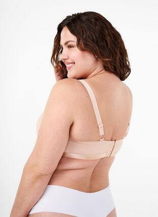 Zizzi Soutien-gorge moulé avec résille, Nude, Model image number 1