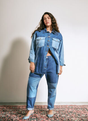 ZizziMille mom fit-jeans met colorblock en hoge taille, Light Blue Denim, Image image number 0