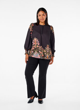 ZizziBlouse met paisley print, Black Paisley, Model image number 3