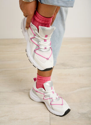 ZizziSneakers met wijde pasvorm en contrasterend strikdetail, White w. Pink, Image image number 0