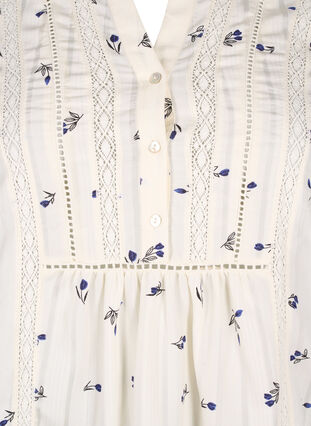 Zizzi Robe courte en viscose avec bordure en dentelle et coupe trapèze évasée, Birch w. Flower, Packshot image number 2